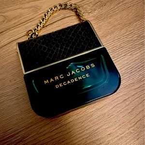 Marc Jacobs Decadence 1.0 oz 30 ml EDP Eau De Parfum Spray Women